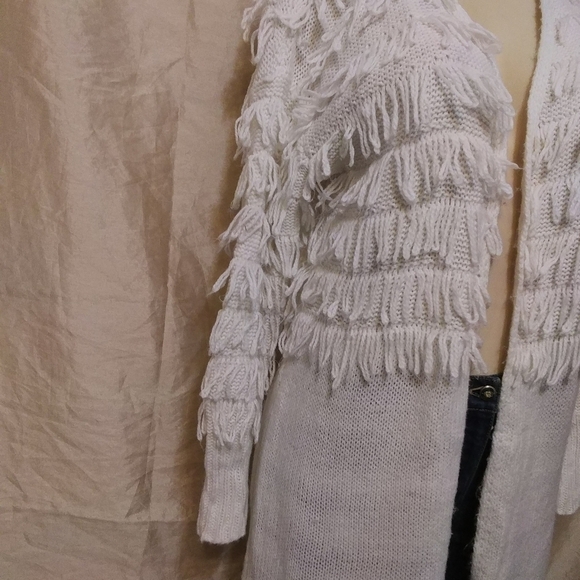 Alison Andrews Long Cardigan/ Sweater - Picture 5 of 12